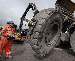 HIAB is the “Ace” Up the Sleeve for Ace Tyres Services