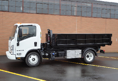 New Multilift XR5N Hooklift and Isuzu N-Series: Simple, Reliable and Efficient
