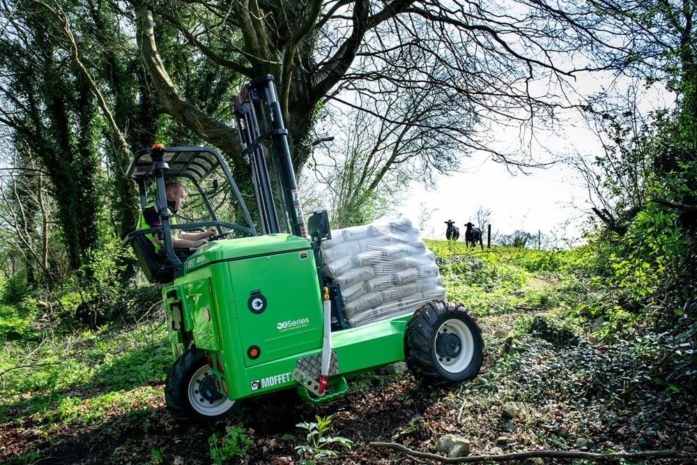 Moffett E5 NX 4-Way truck-mounted electric forklift