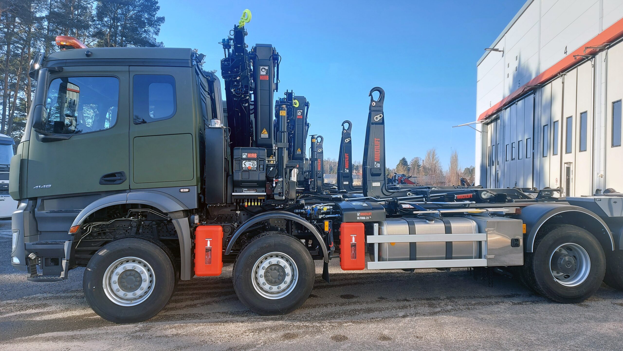 multilift hooklift on hiab truck