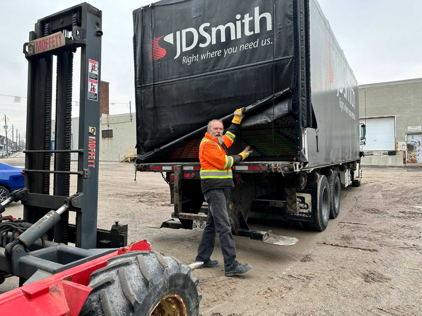 JD Smith truck for habitat for humanity