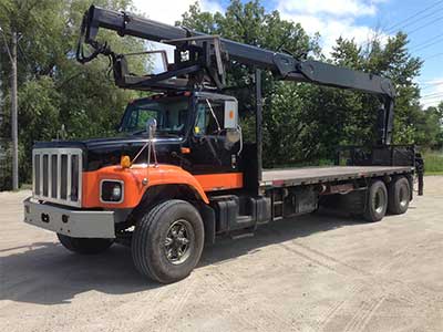 2001 HIAB 235K with International Truck For Sale
