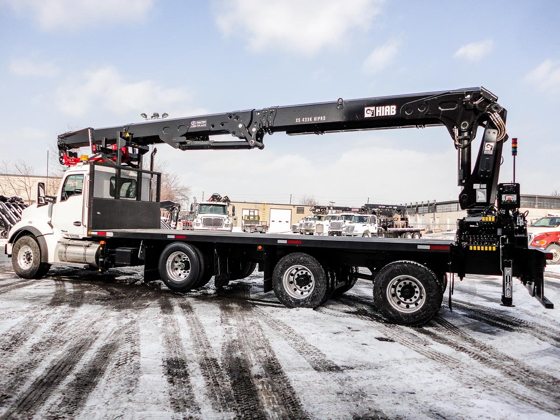 435K Crane and Kenworth T880 - SOLD