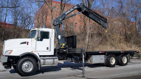 HIAB 211EP-5 CLX Crane on Kenworth Truck - SOLD