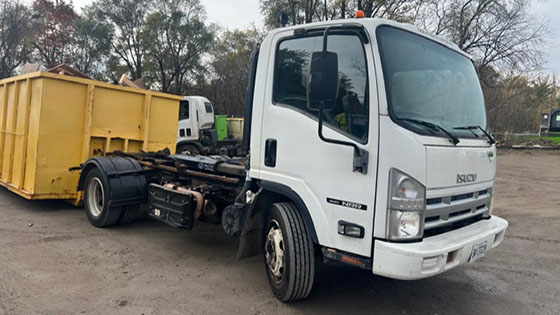 Multilift Pre-owned XR5L Hooklift and Isuzu Work-Ready Truck Package for Sale