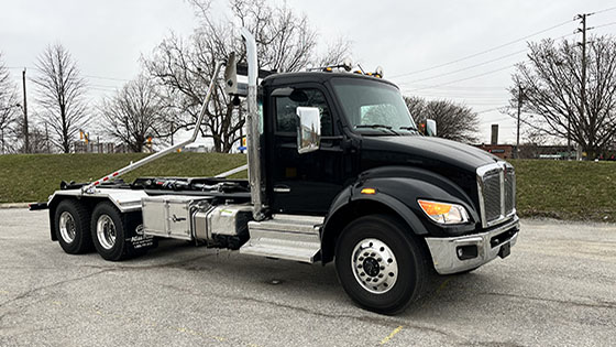 Multilift Ultima 16.56 FX-P Hooklift on Kenworth Truck Work-Ready Package